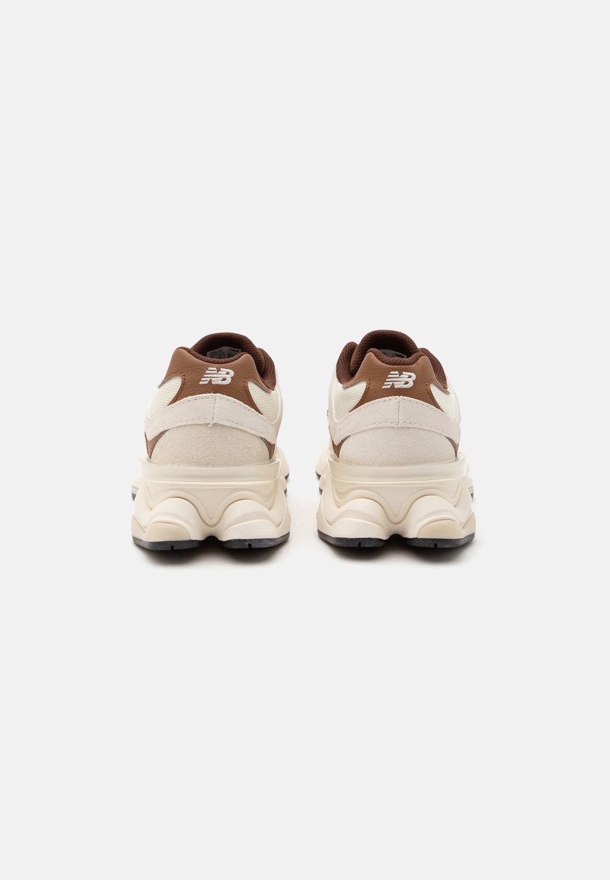 New Balance 906